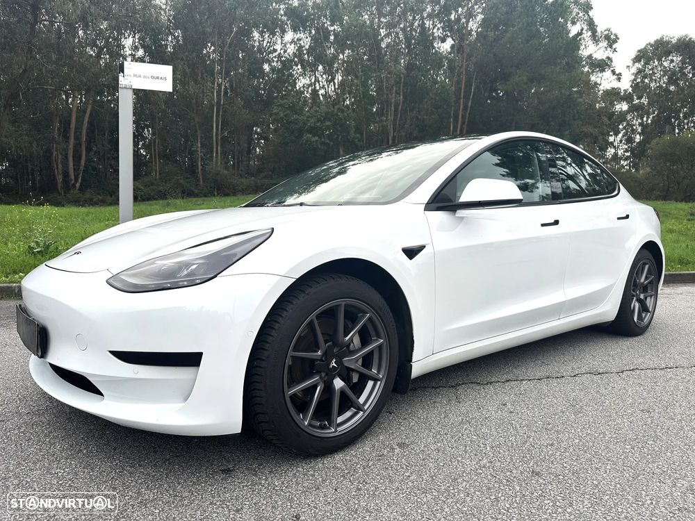 Tesla Model 3 Standard Range Plus RWD - 38