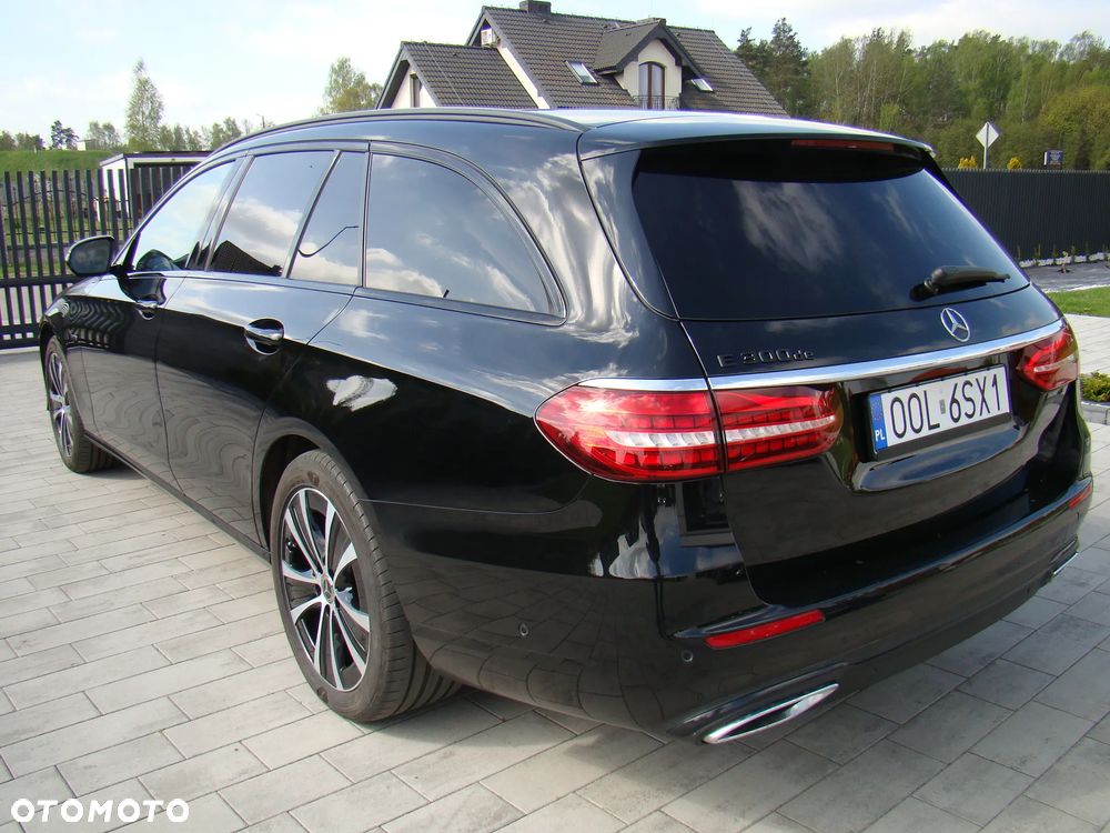 Mercedes-Benz Klasa E 300 de 9G-TRONIC Avantgarde - 9