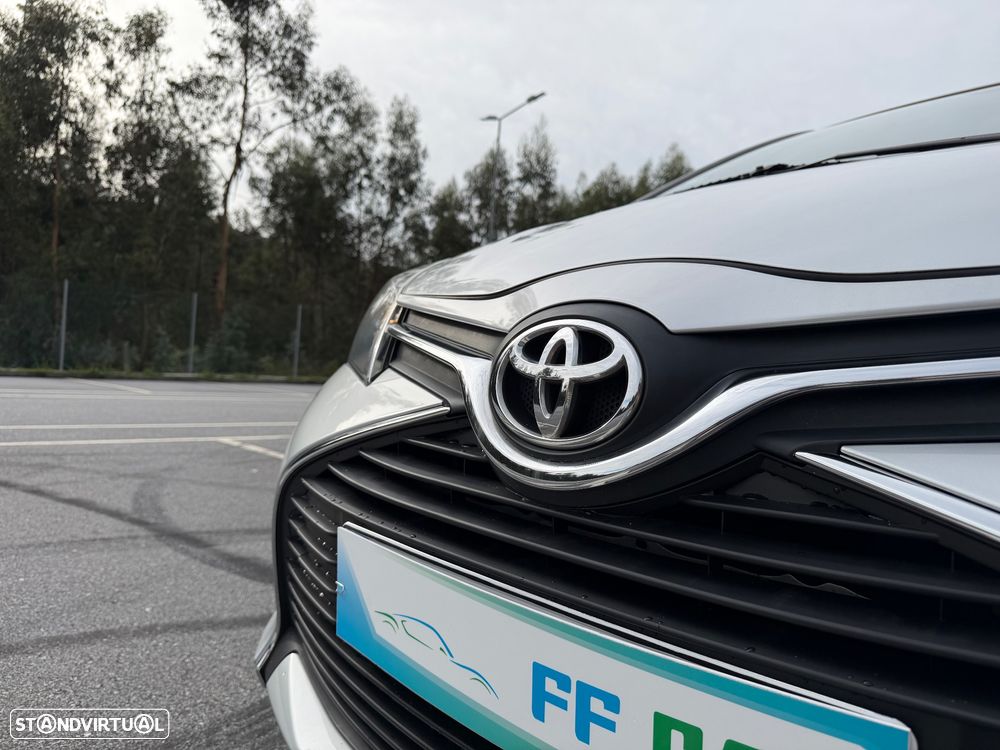 Toyota Yaris 1.4 D-4D Comfort+P.Style - 17