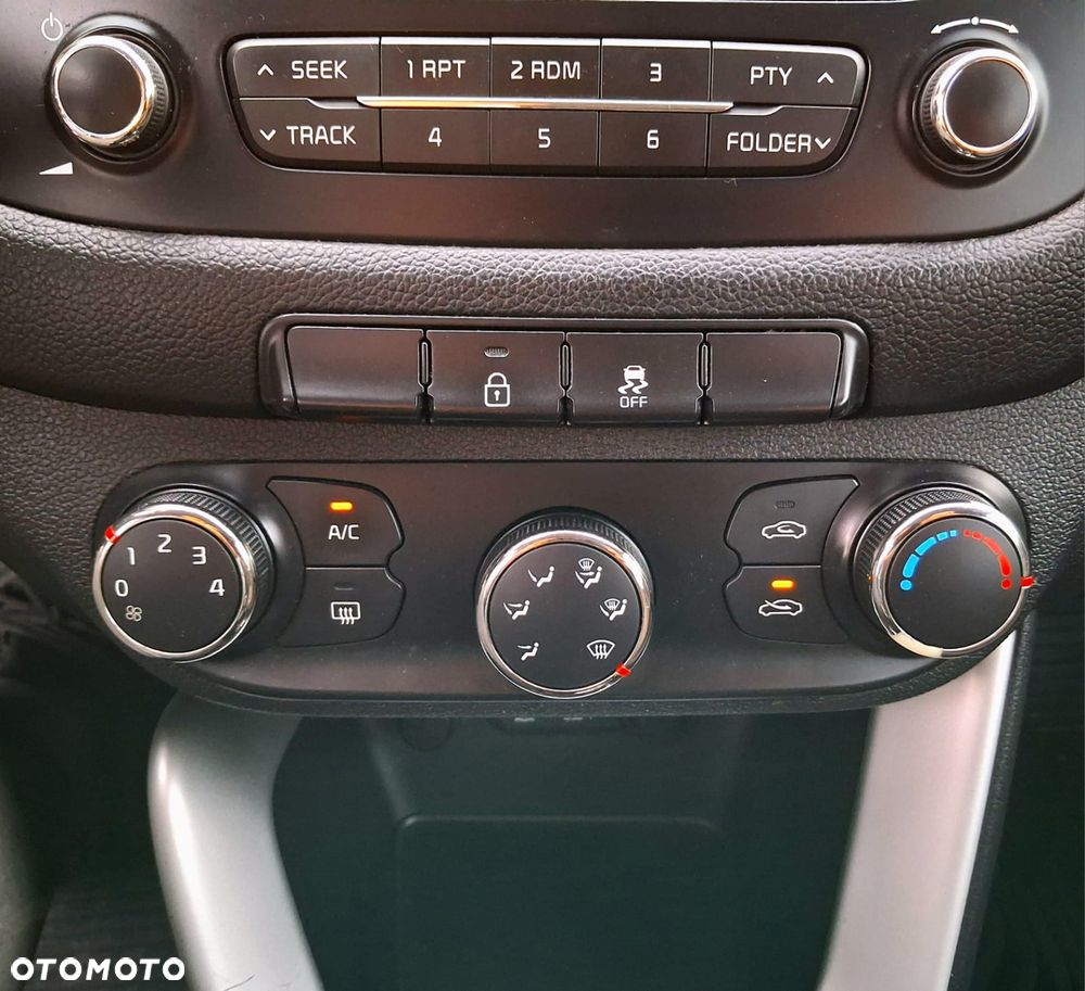 Kia Ceed 1.6 CRDi L - 31