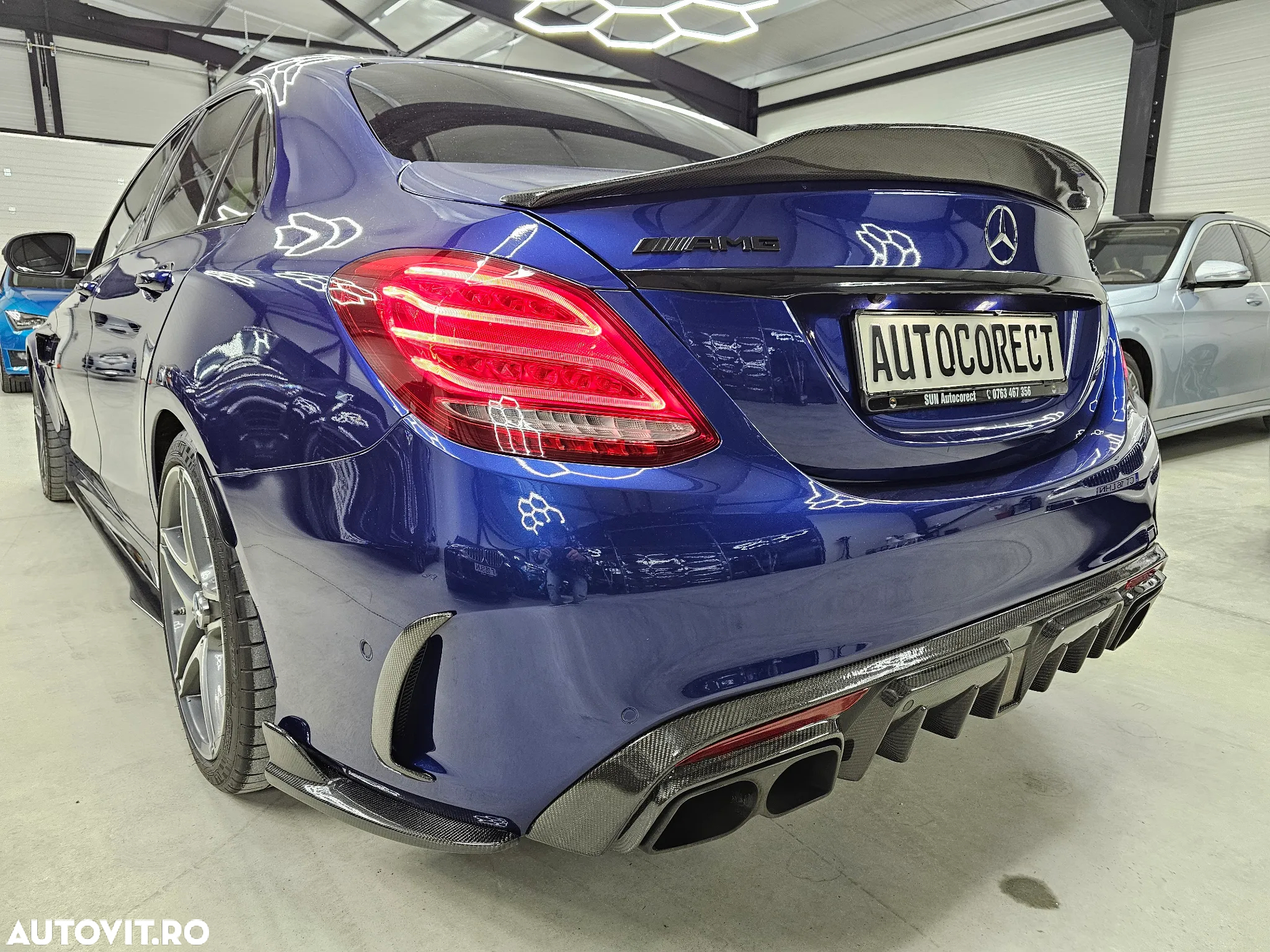 Mercedes-Benz C AMG 63 S AMG Speedshift 7G-MCT - 35
