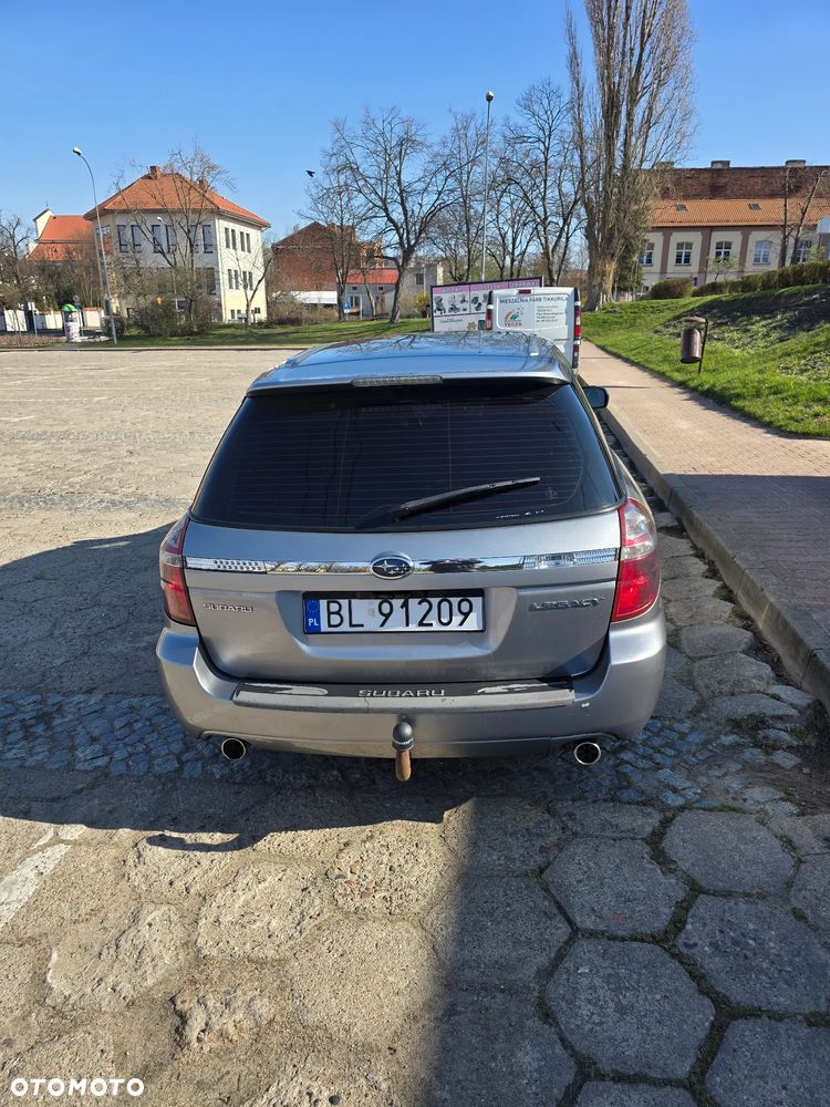 Subaru Legacy 2.0RA - 3