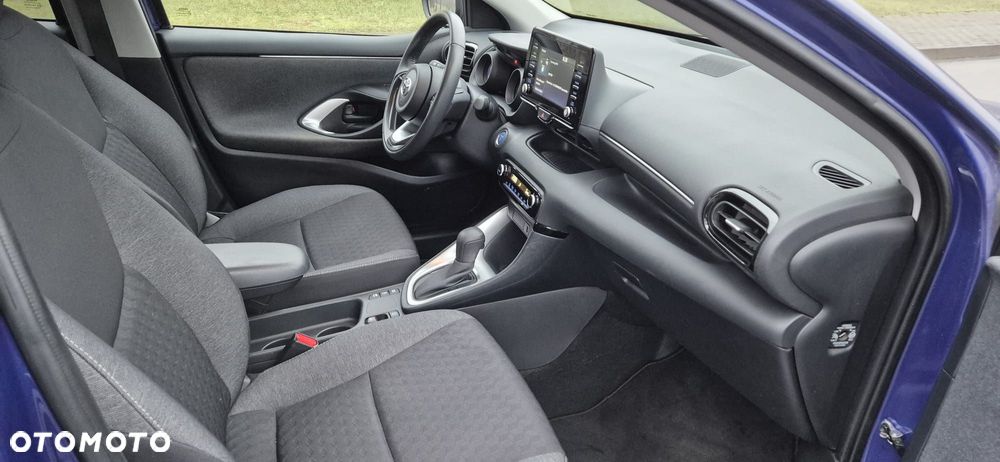 Toyota Yaris Hybrid 1.5 Selection Style - 28