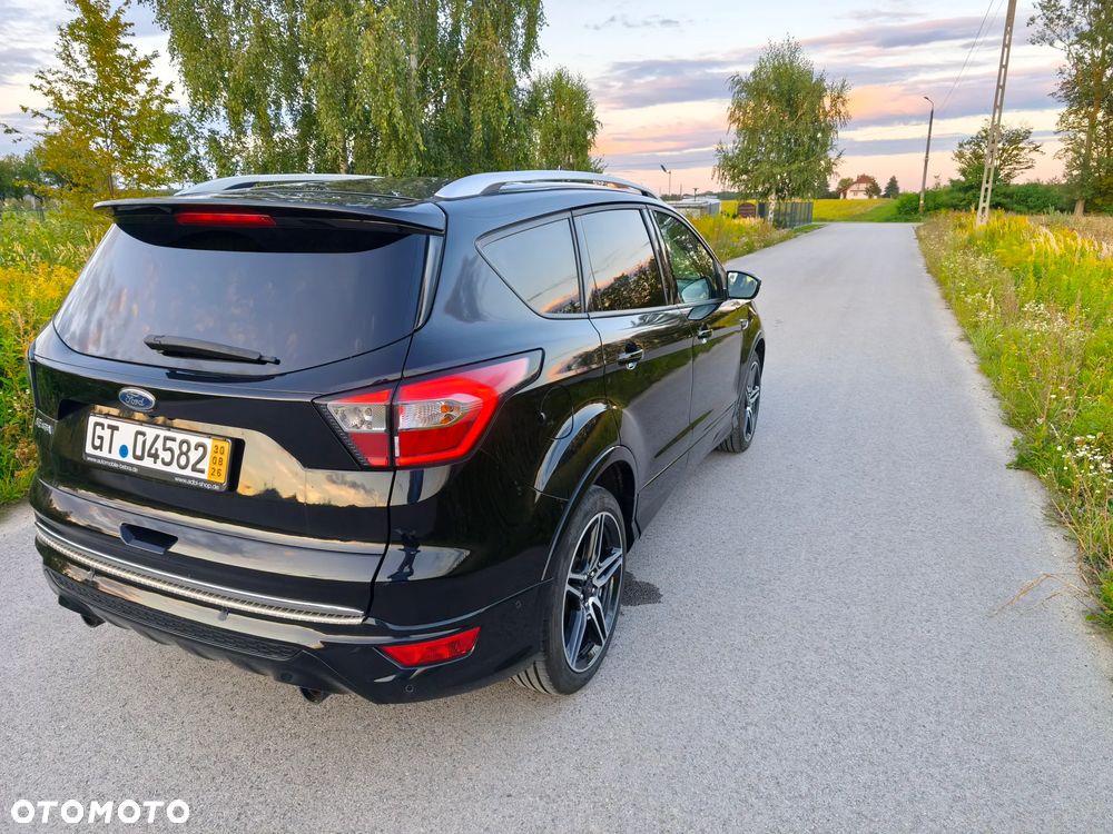 Ford Kuga 2.0 TDCi 4x4 Black & Silver - 4