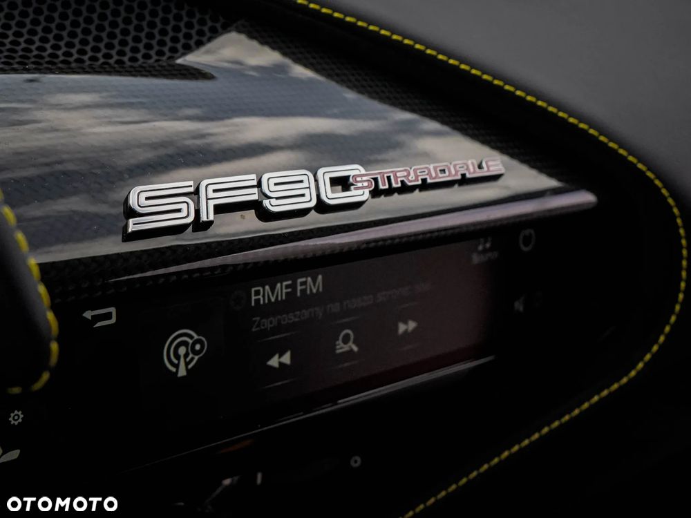 Ferrari SF90 Stradale - 20