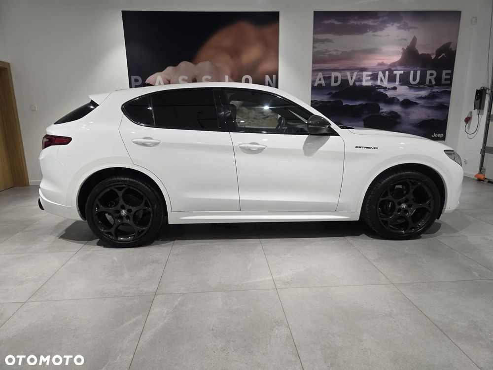 Alfa Romeo Stelvio 2.0 Turbo Estrema Q4 - 7