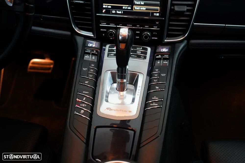 Porsche Panamera S E-Hybrid - 12