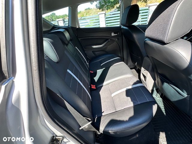 Ford Kuga 2.0 TDCi Titanium - 20
