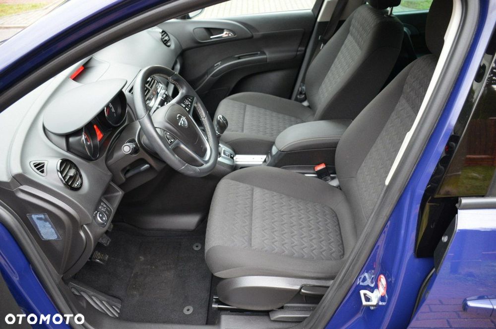 Opel Meriva - 21