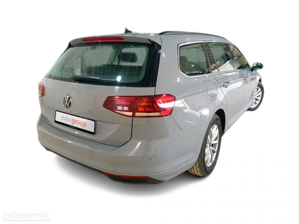 VW Passat Variant 2.0 TDI Business DSG - 2
