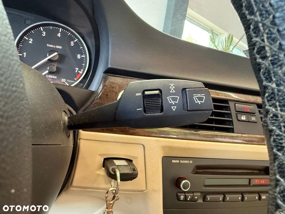 BMW Seria 3 - 22