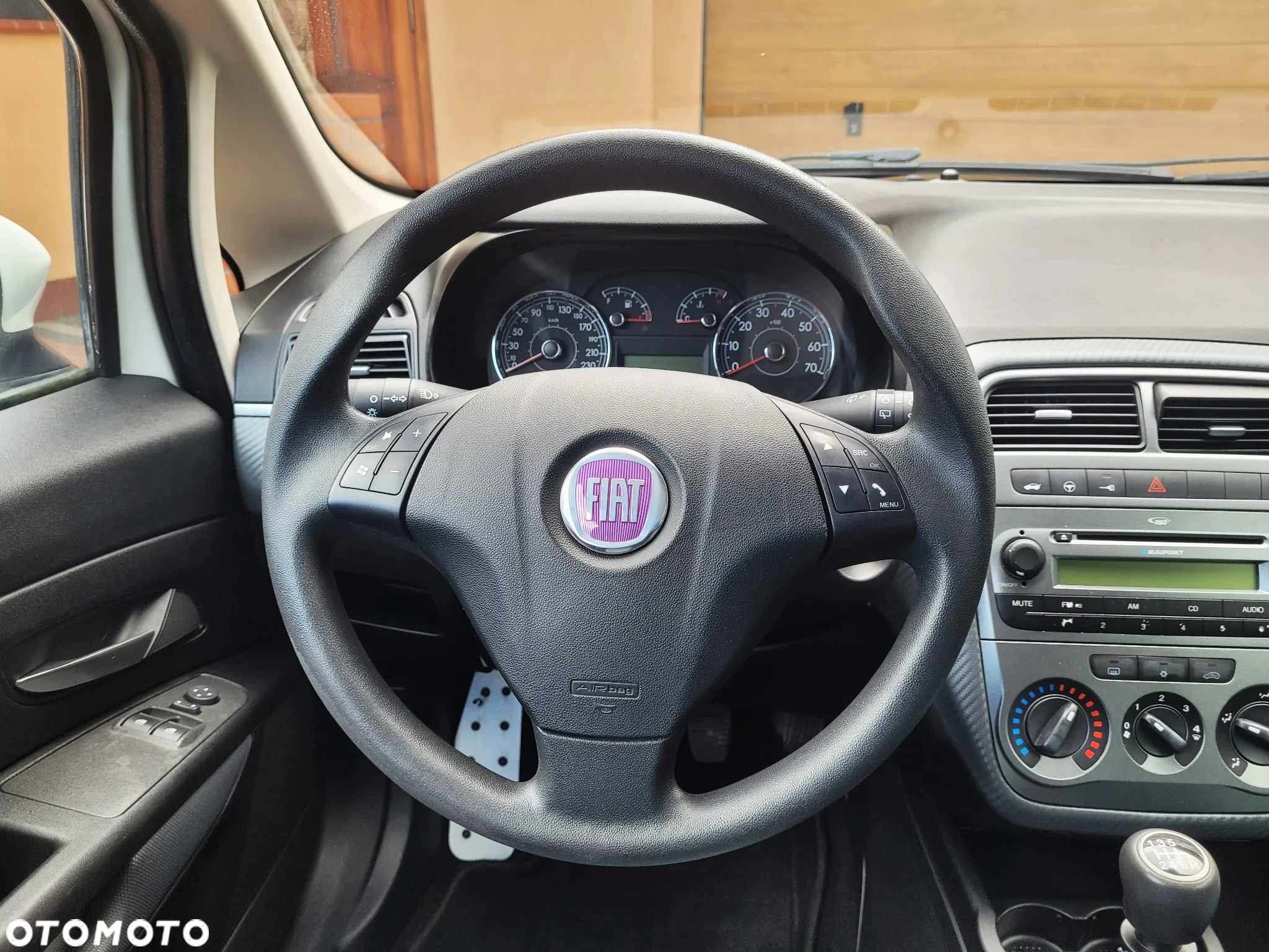 Fiat Grande Punto - 13
