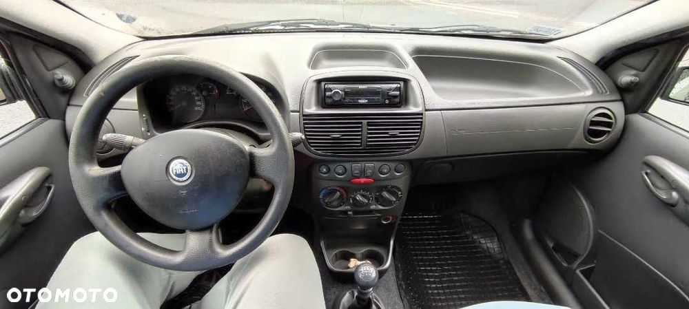 Fiat Punto - 7