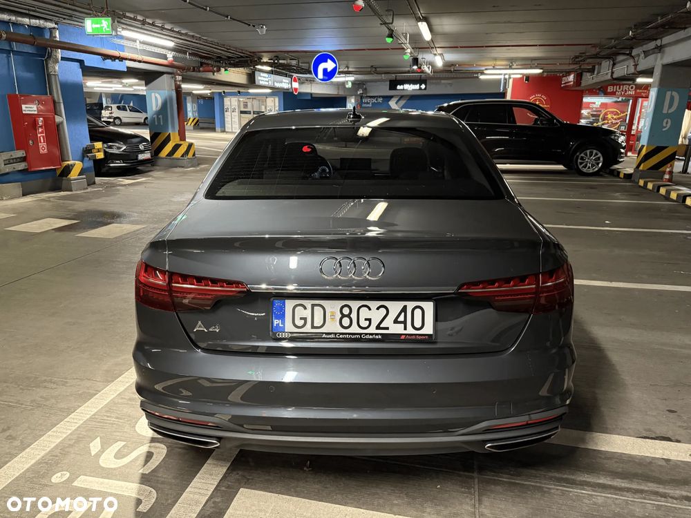 Audi A4 Limousine - 10