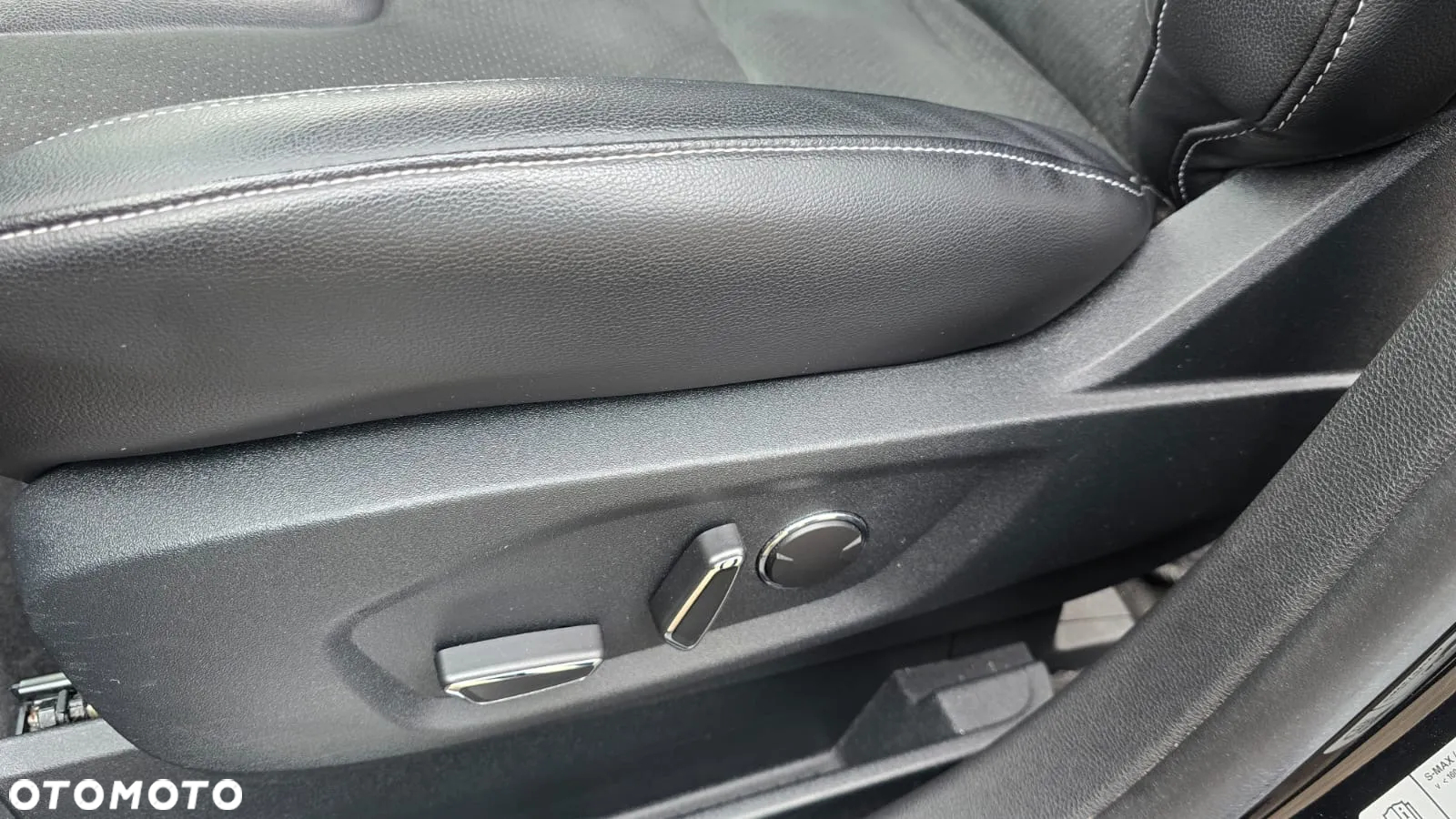 Ford Galaxy 2.0 EcoBlue Titanium - 15