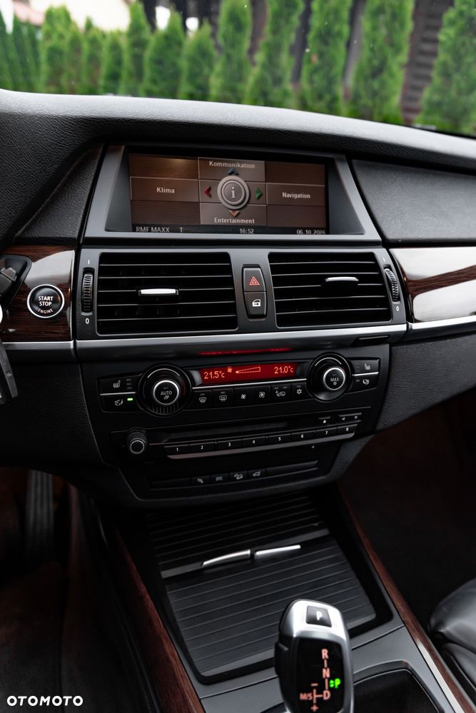 BMW X5 xDrive35d - 34