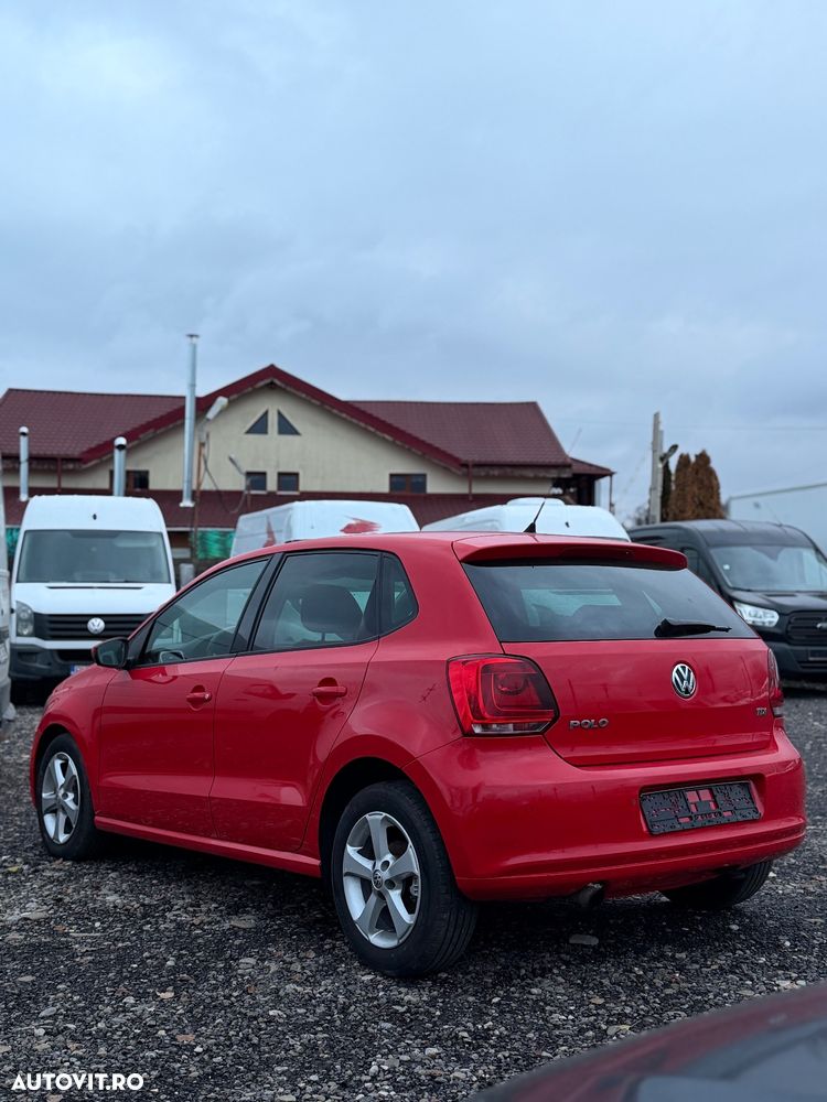 Volkswagen Polo 1.6 TDI Comfortline - 5
