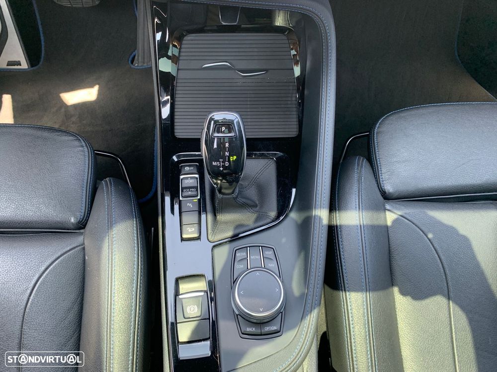 BMW X2 20 d xDrive Auto Pack M - 38