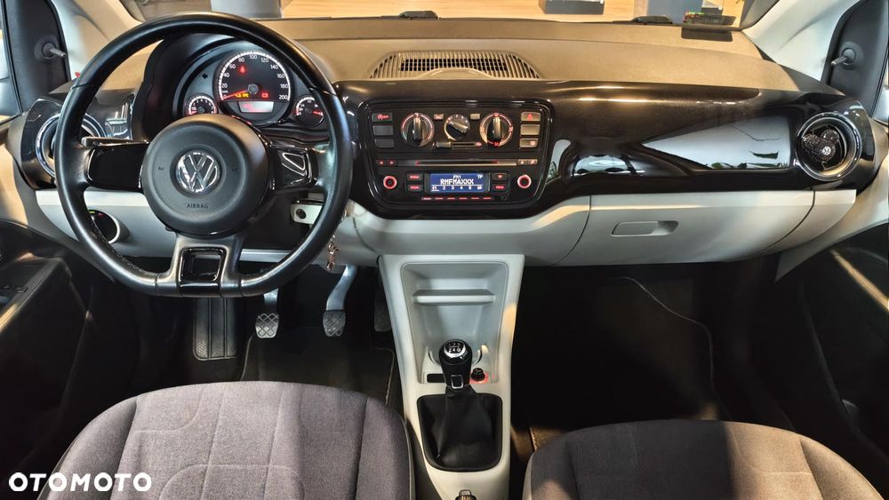 Volkswagen up! BlueMotion Technology move - 9