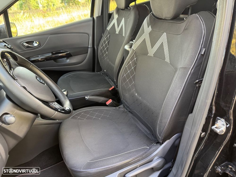 Renault Captur 1.5 dCi Exclusive XMOD - 19