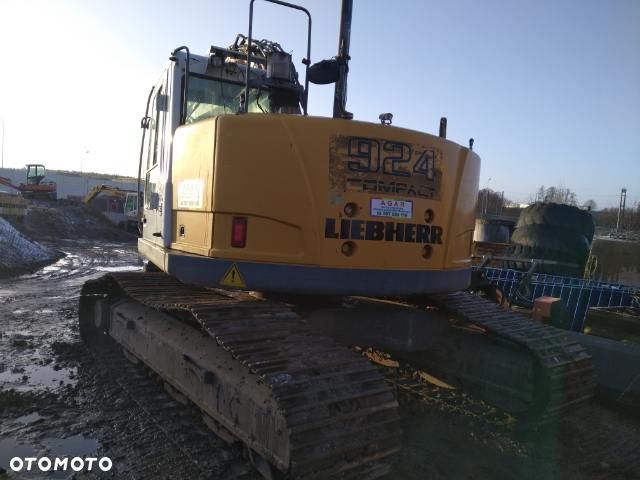 Liebherr R 924 Compoact - 4