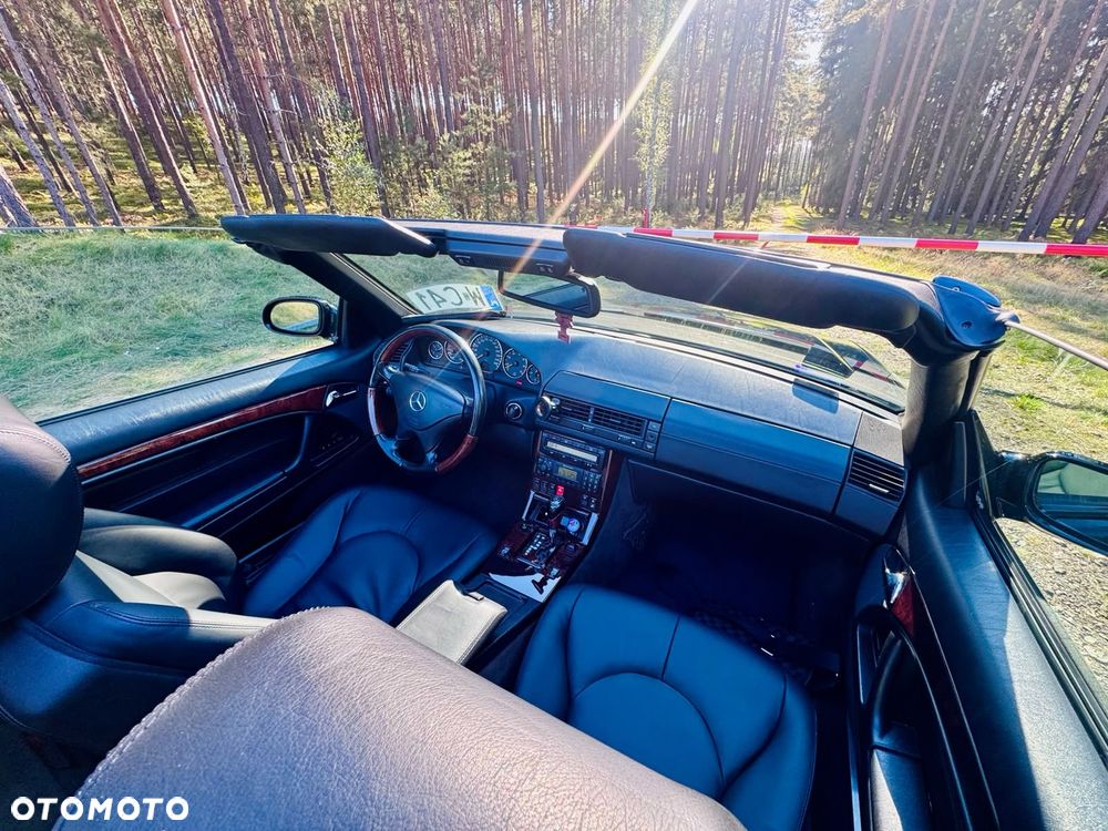 Mercedes-Benz SL 500 - 11
