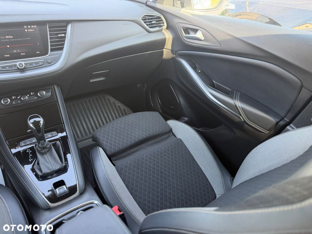 Opel Grandland X 1.2 Start/Stop Automatik INNOVATION - 33