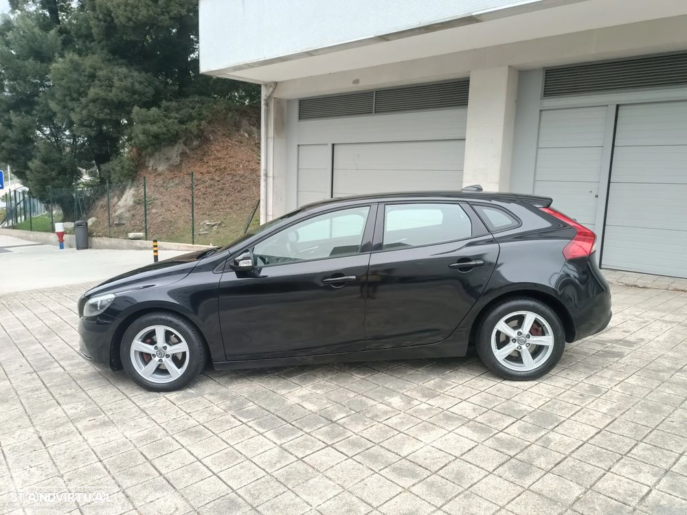 Volvo V40 1.6 D2 Momentum - 5