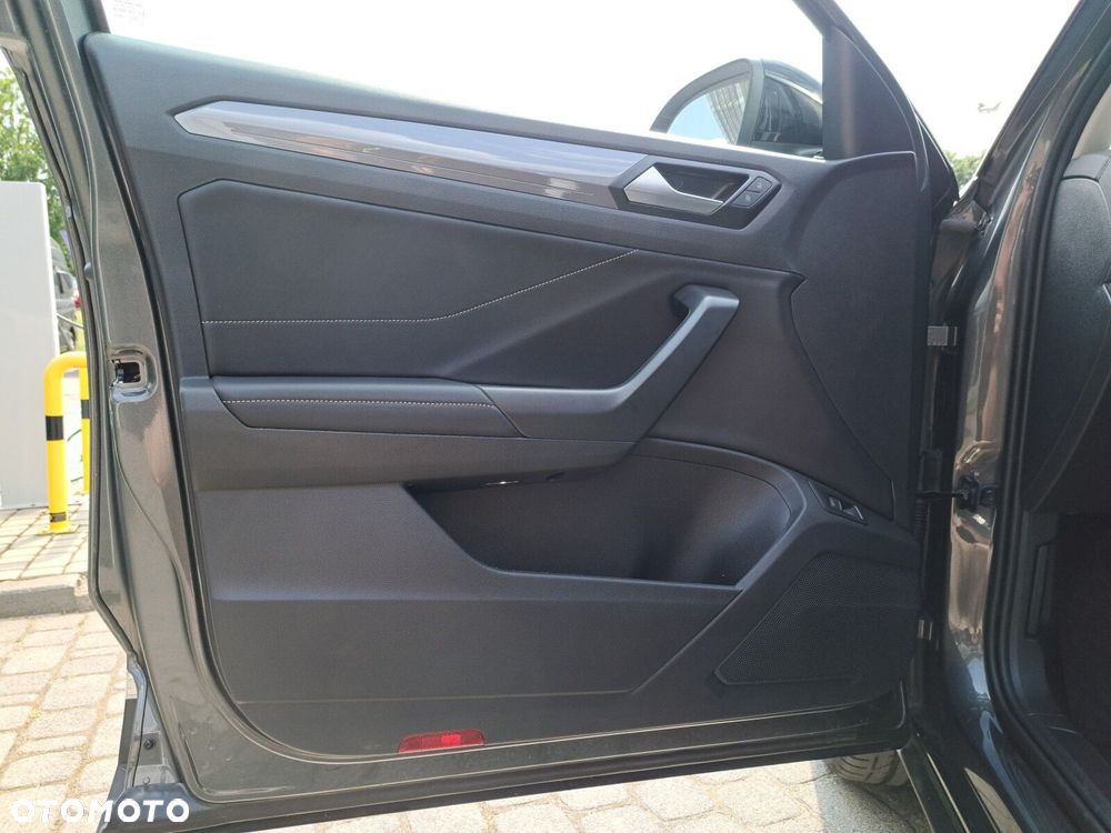 Volkswagen T-Roc 1.5 TSI Style DSG - 13