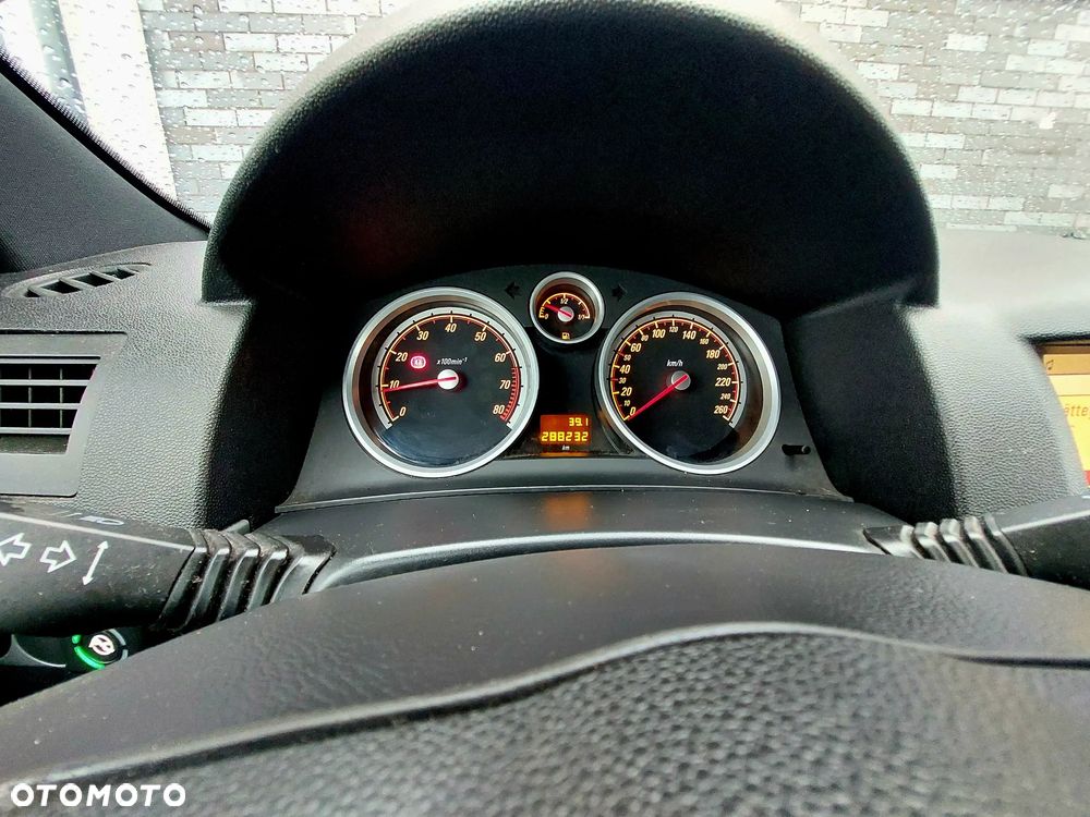 Opel Astra 1.8 Sport - 14