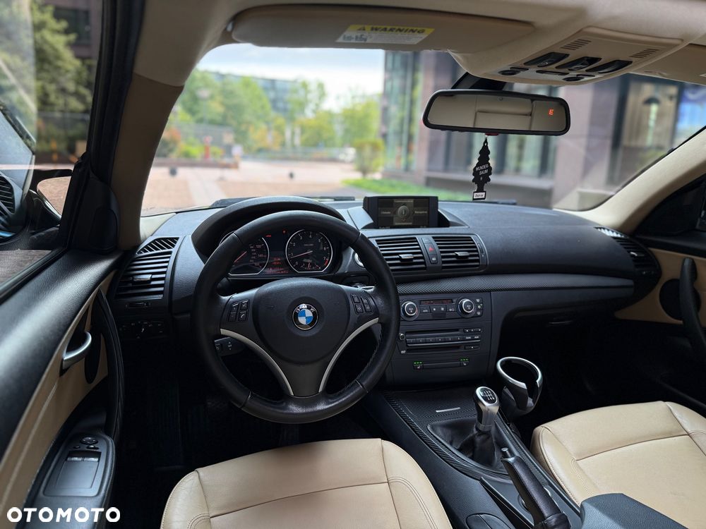 BMW Seria 1 125i Edition Exclusive - 15
