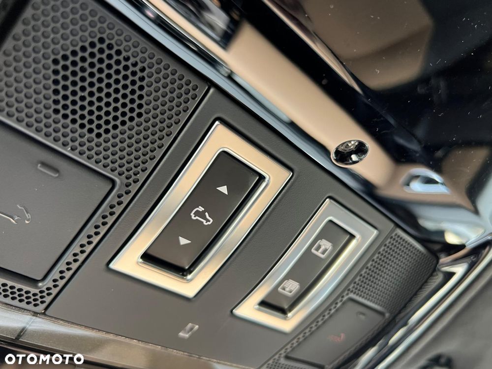 Land Rover Range Rover Velar - 11