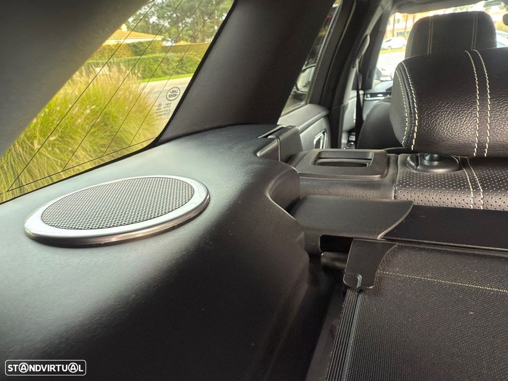 Land Rover Range Rover Velar 3.0d R-Dynamic - 17