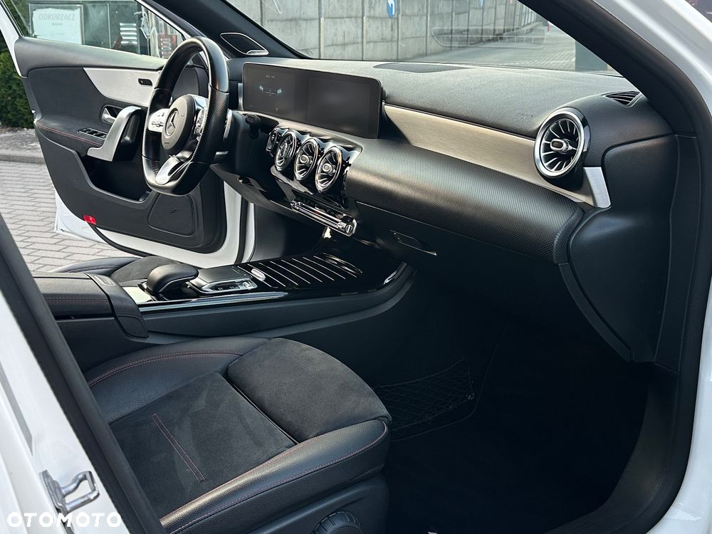 Mercedes-Benz Klasa A 180 d 7G-DCT - 13