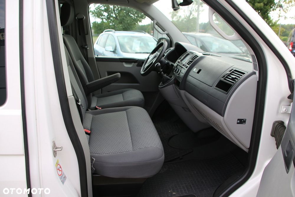 Volkswagen Transporter Lang EU5 - 12