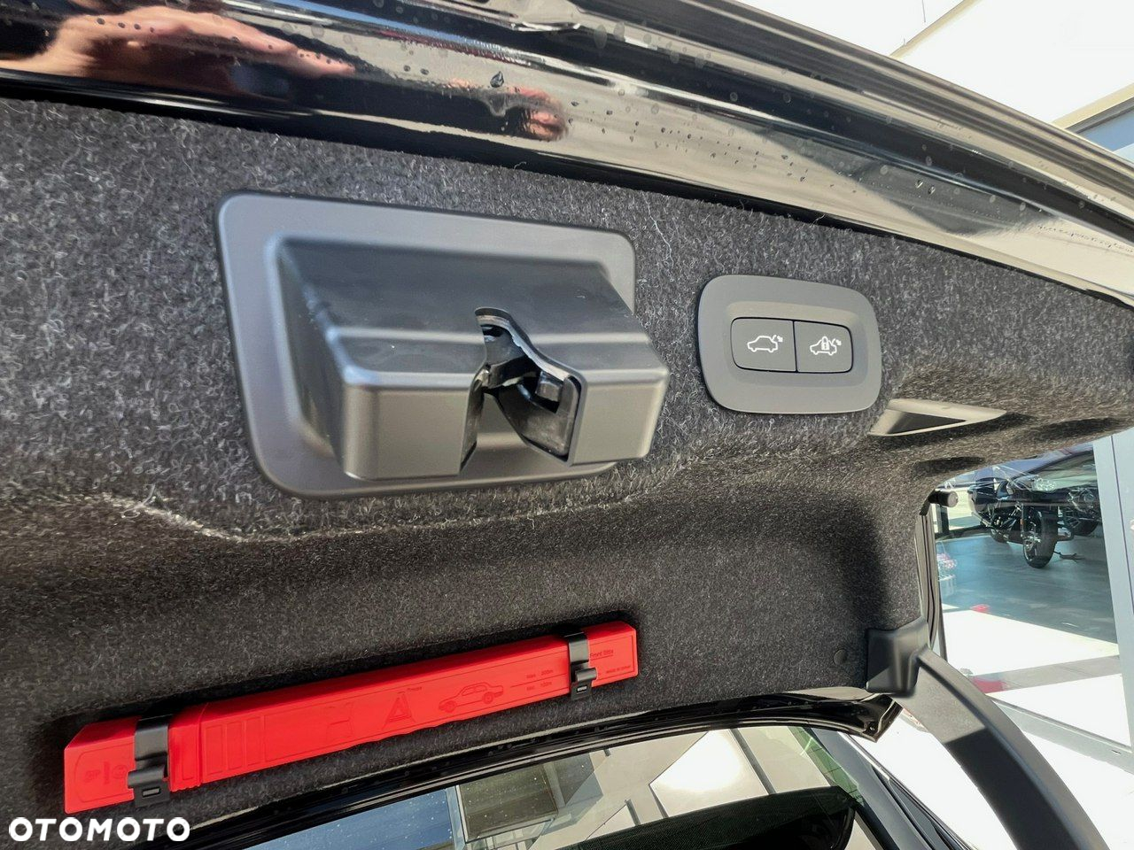 Volvo S90 - 16