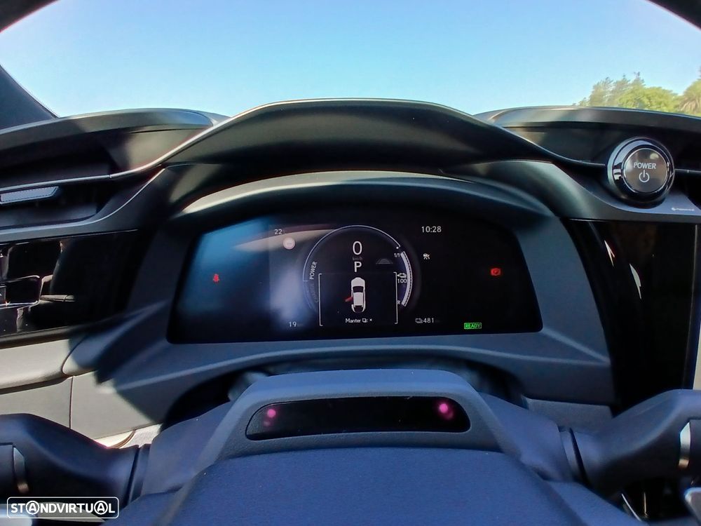 Lexus RZ 300e Premium - 3