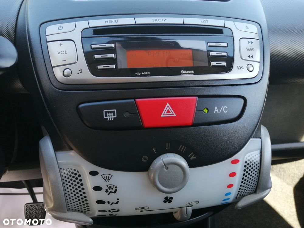 Toyota Aygo 1.0 VVT-i Luna EU5 - 15