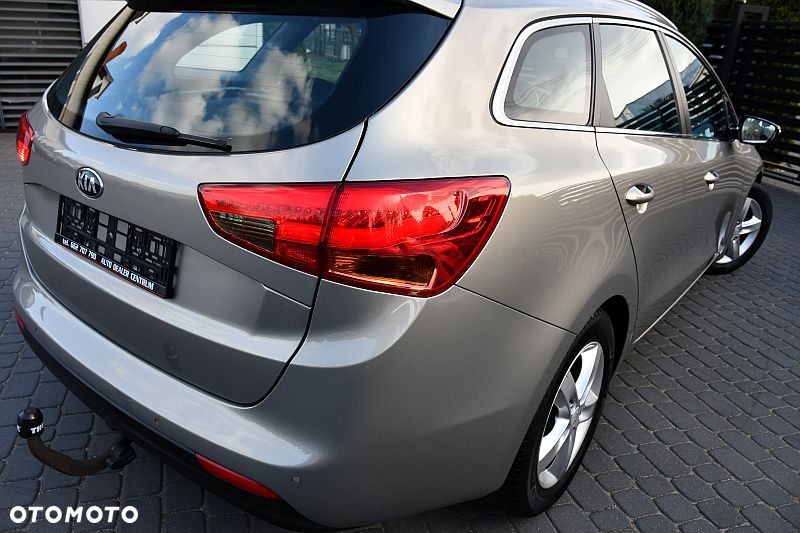Kia Ceed 1.6 GDI Platinum Edition - 32