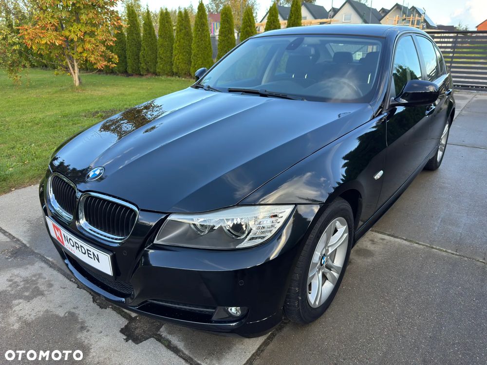 BMW Seria 3 320i Edition Sport - 1