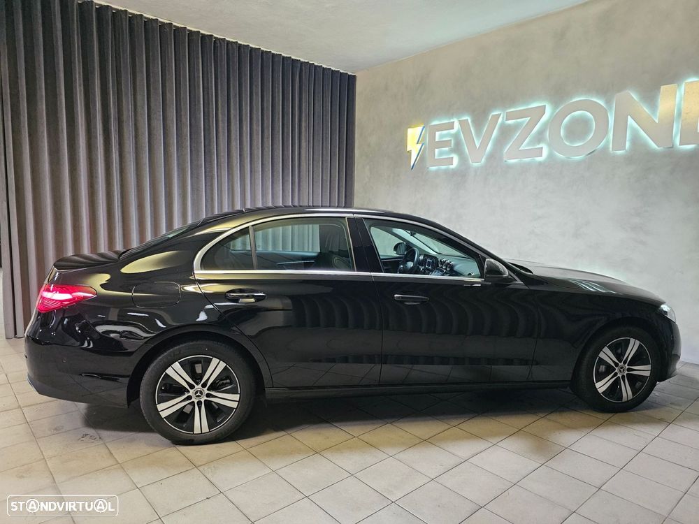 Mercedes-Benz C 300 e T 9G-TRONIC Avantgarde - 6