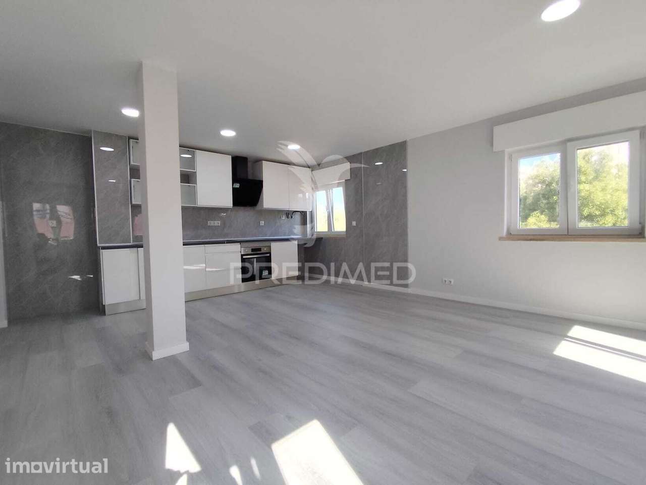 Apartamento T2 Remodelado Corroios - Grande imagem: 4/40
