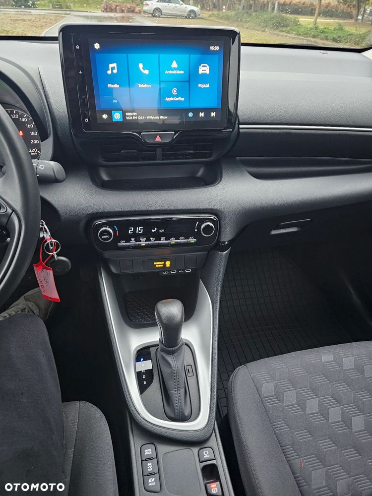 Toyota Yaris - 13