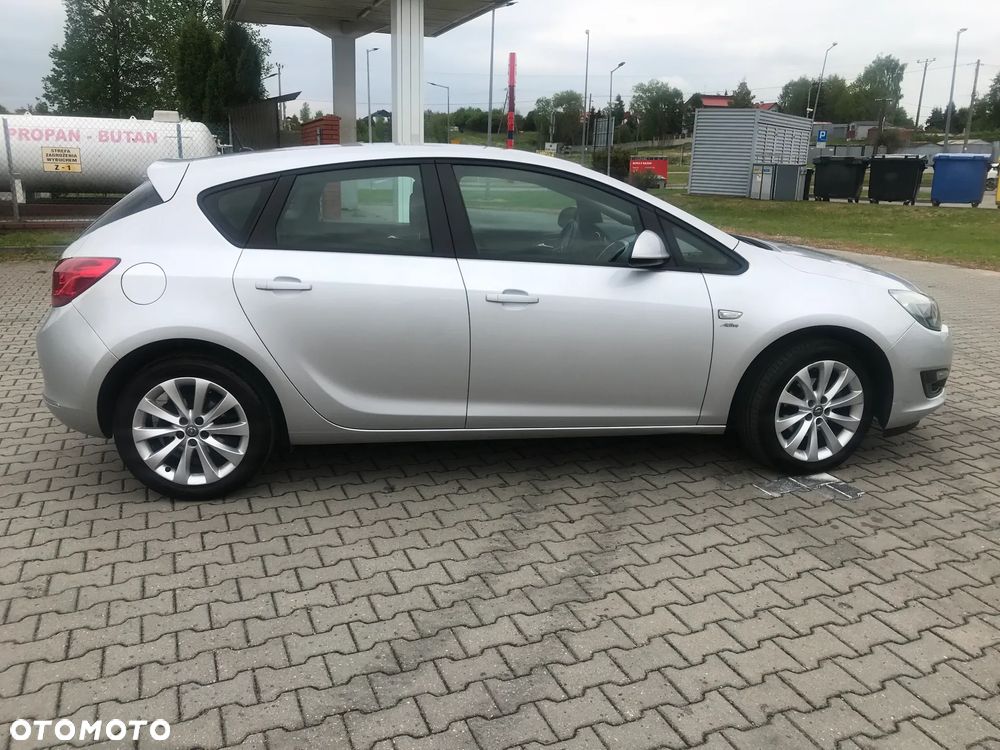 Opel Astra - 5