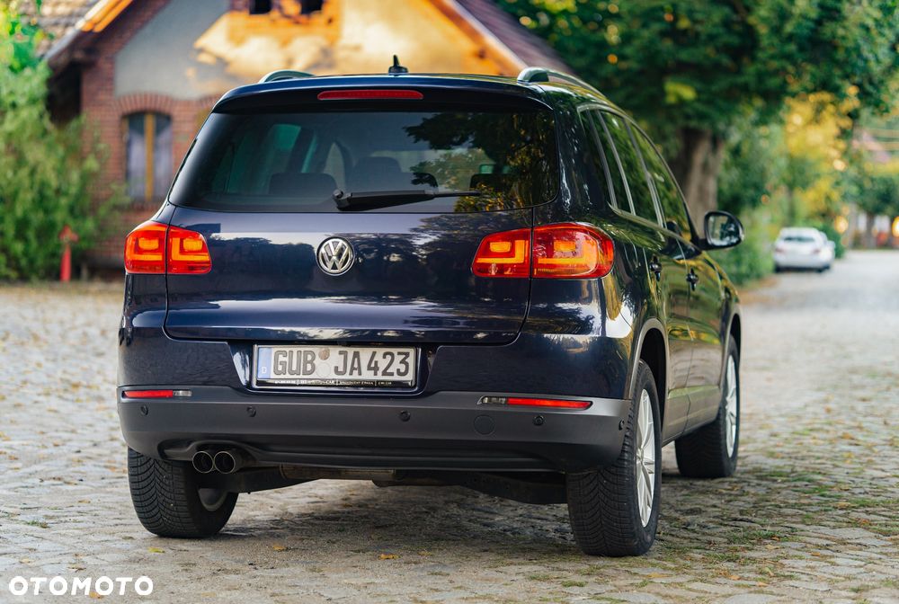 Volkswagen Tiguan - 12