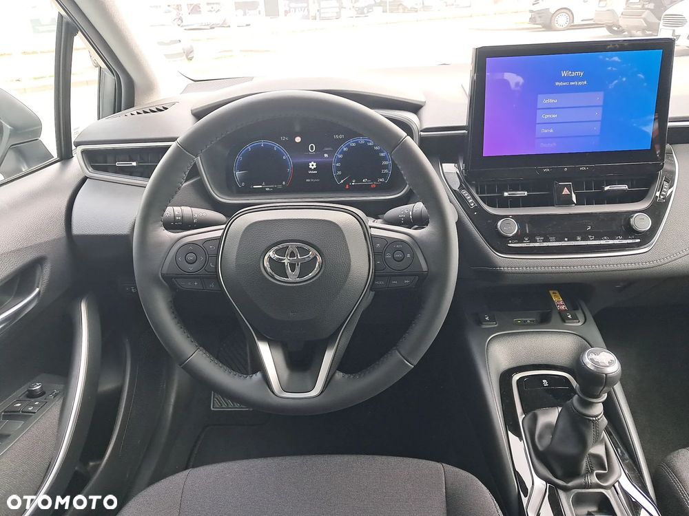 Toyota Corolla 1.5 Comfort - 13