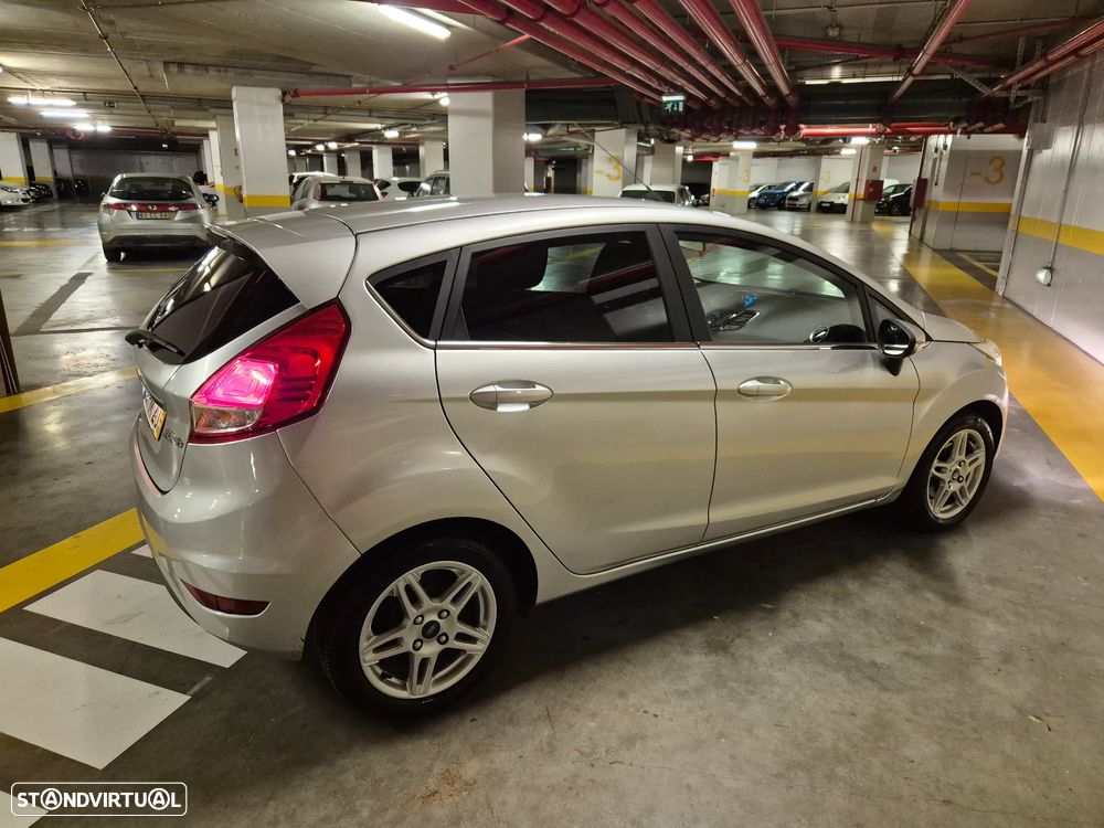 Ford Fiesta 1.0 Ti-VCT Titanium - 9