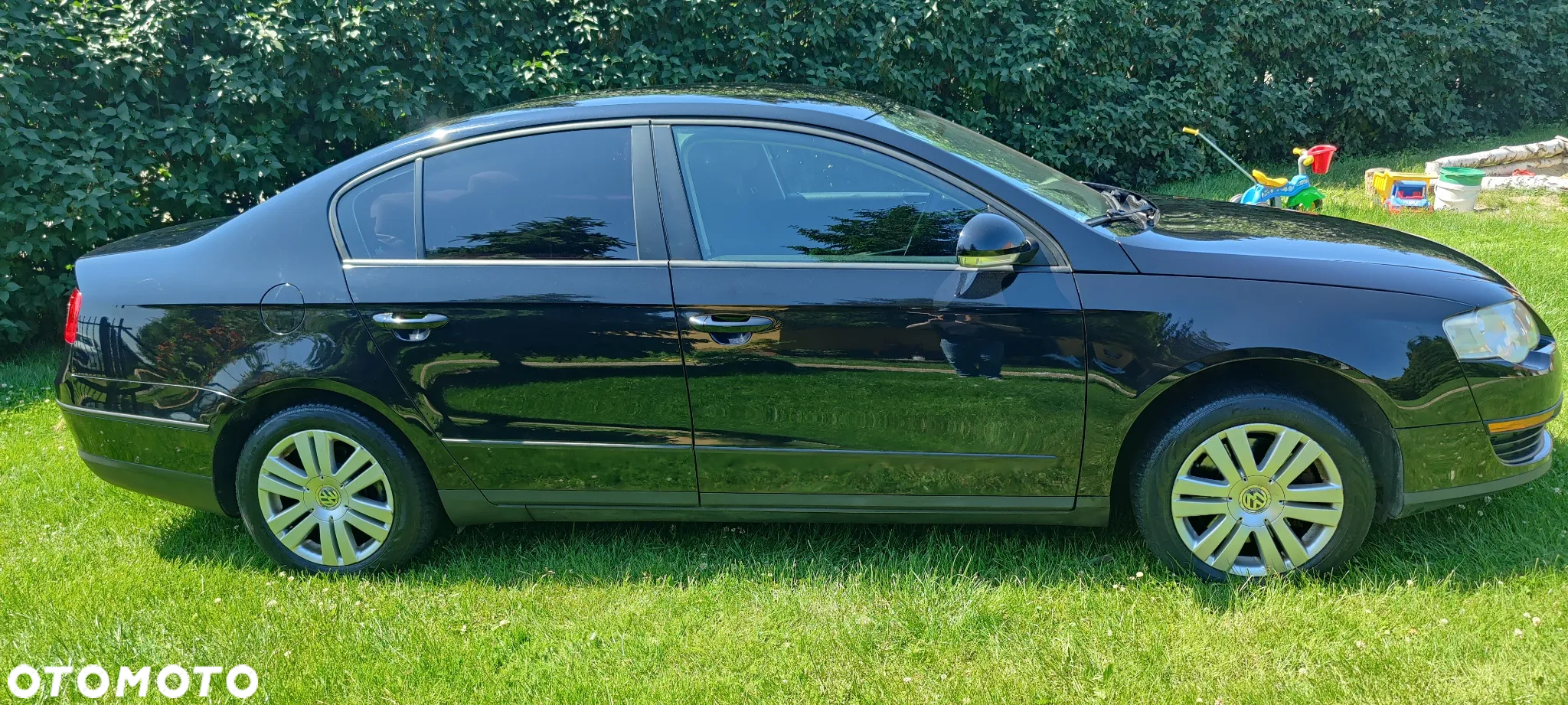 Volkswagen Passat - 2