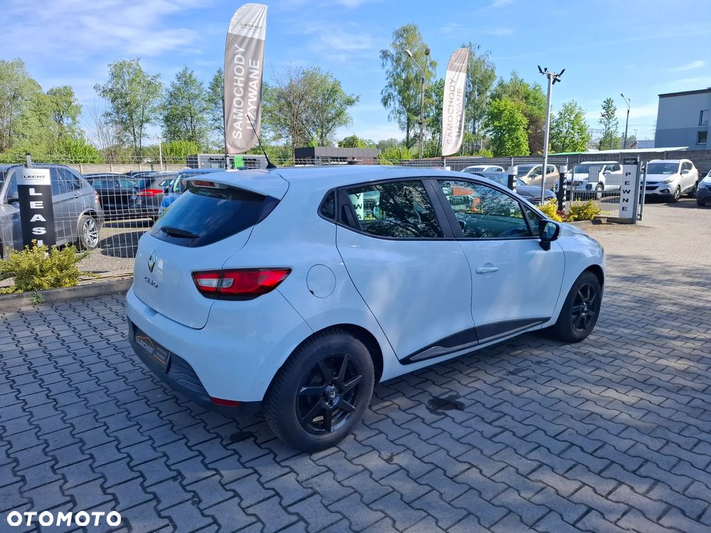 Renault Clio - 28