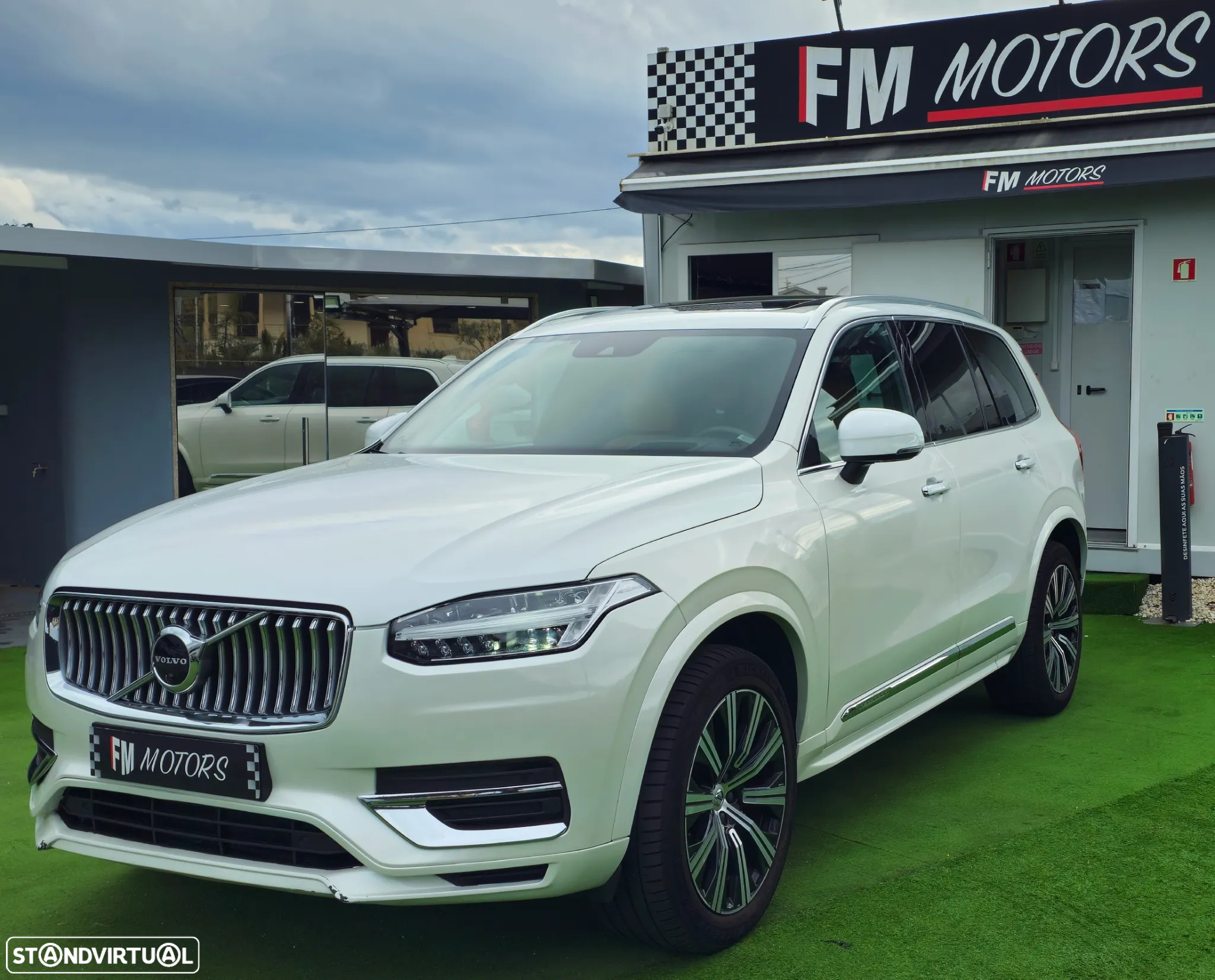 Volvo XC 90 2.0 B5 Inscription AWD - 2